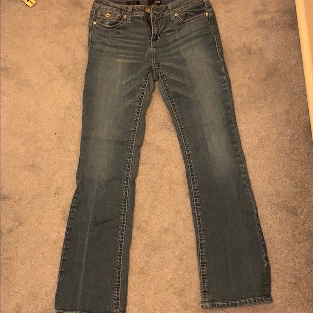 Ana Jeans